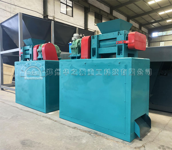 实拍工业盐对辊挤压造粒机产品细节